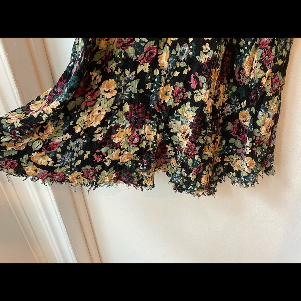 Vintage Grunge Flower Dress - Picture 2 of 3